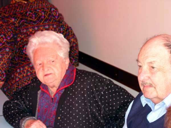 102-0297_IMG